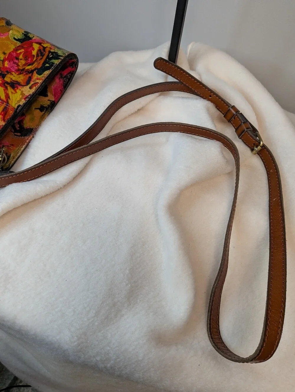 Patricia Nash Summer Roses Beet Leather Phone Crossbody
